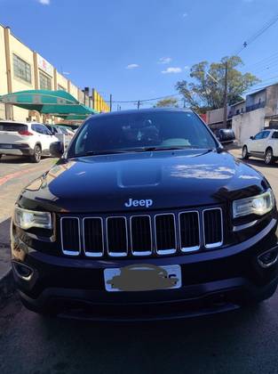 JEEP GRAND CHEROKEE 3.6 LAREDO 4X4 V6 24V GASOLINA 4P AUTOMÁTICO